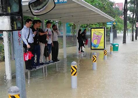 flooding singapore